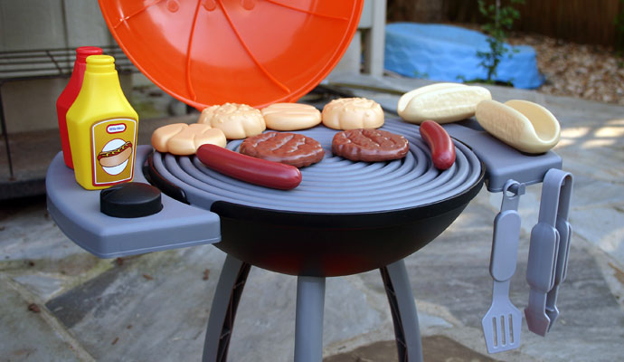 That Poore Baby Reviews the Little Tikes Sizzle n Serve Grill